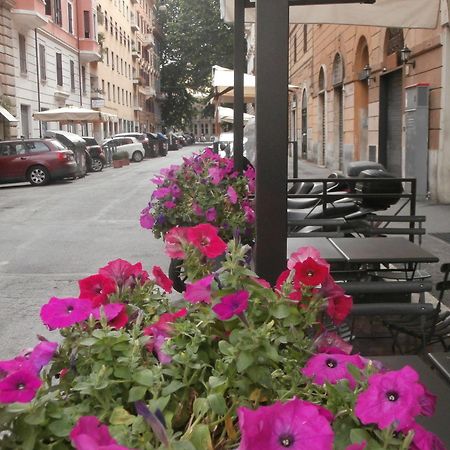 B&B San Michele A Porta Pia Róma Kültér fotó