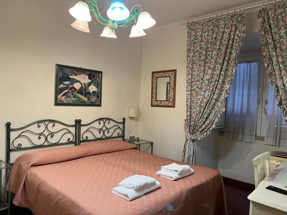 B&B San Michele A Porta Pia Róma Kültér fotó