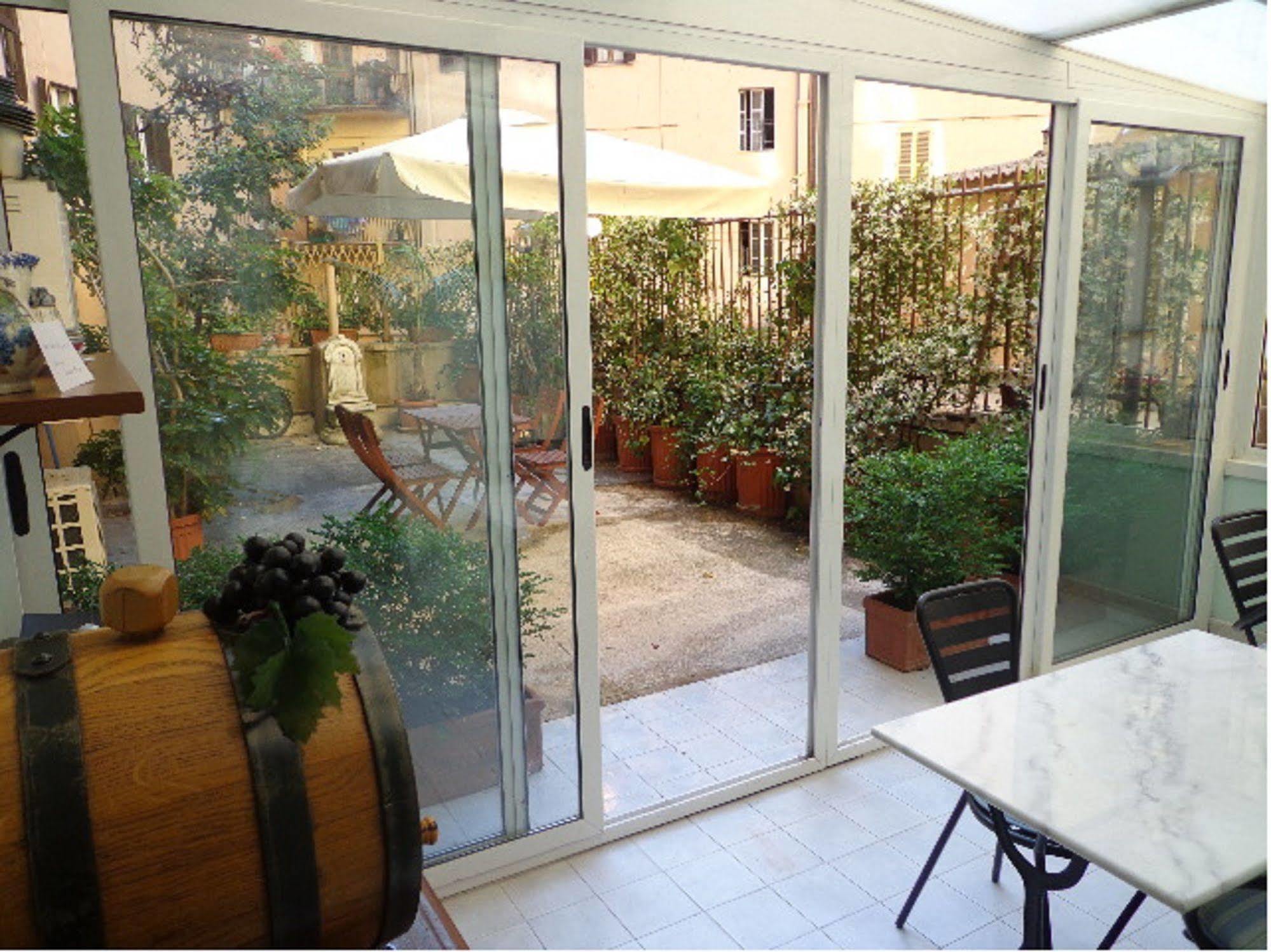 B&B San Michele A Porta Pia Róma Kültér fotó